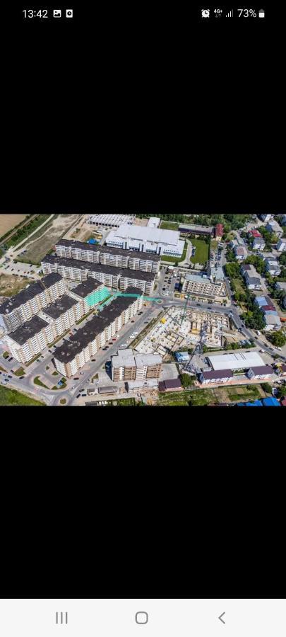Luxury Apartments Bacău エクステリア 写真