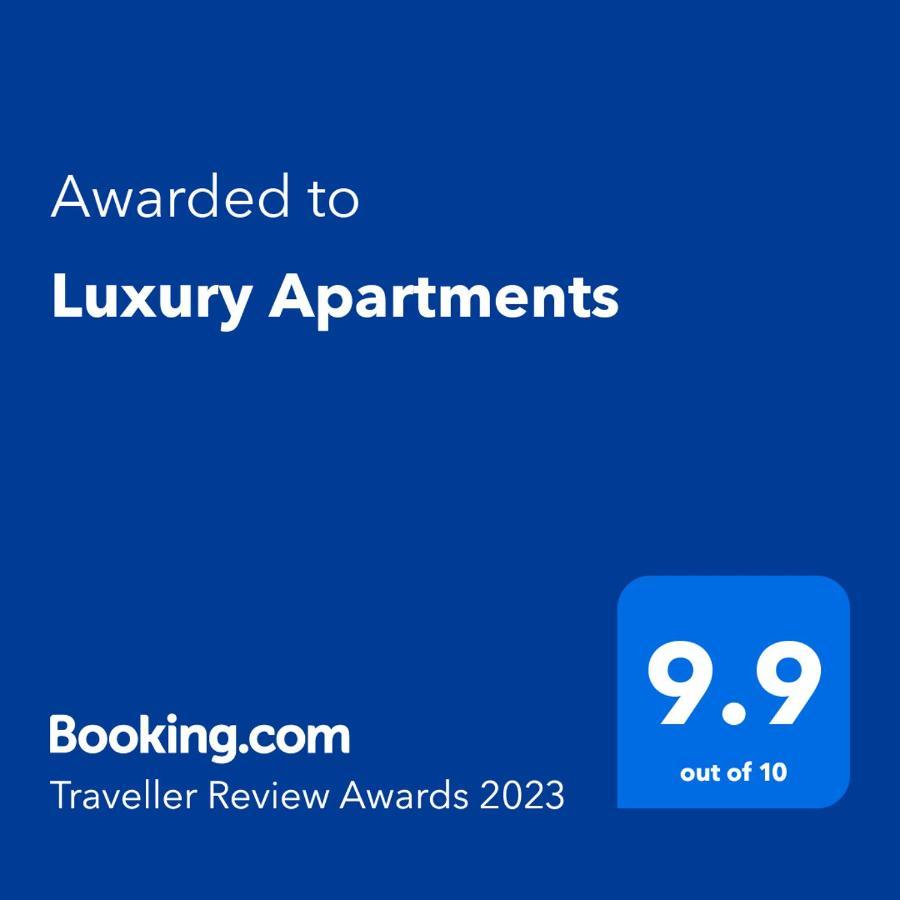 Luxury Apartments Bacău エクステリア 写真